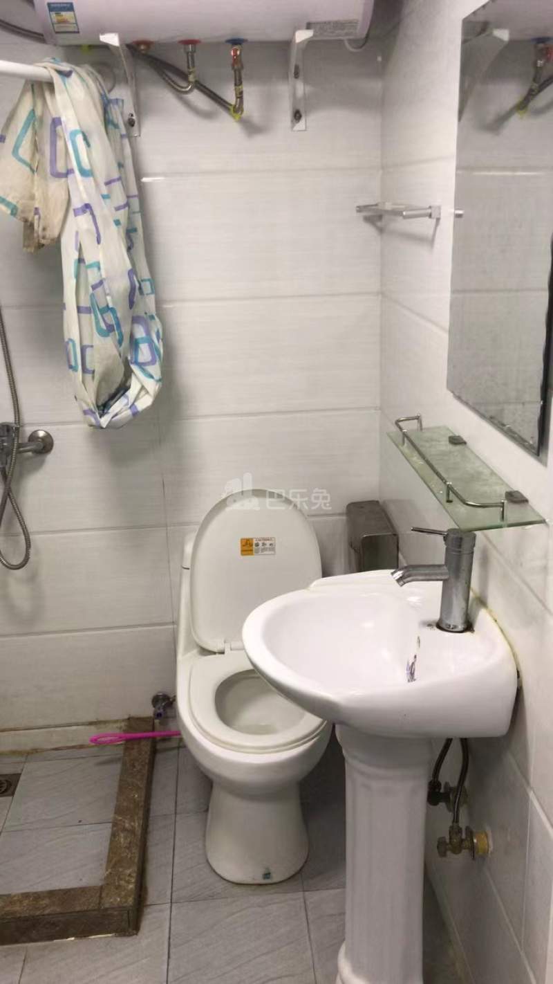 米暨酒店公寓9288591卫生间图1