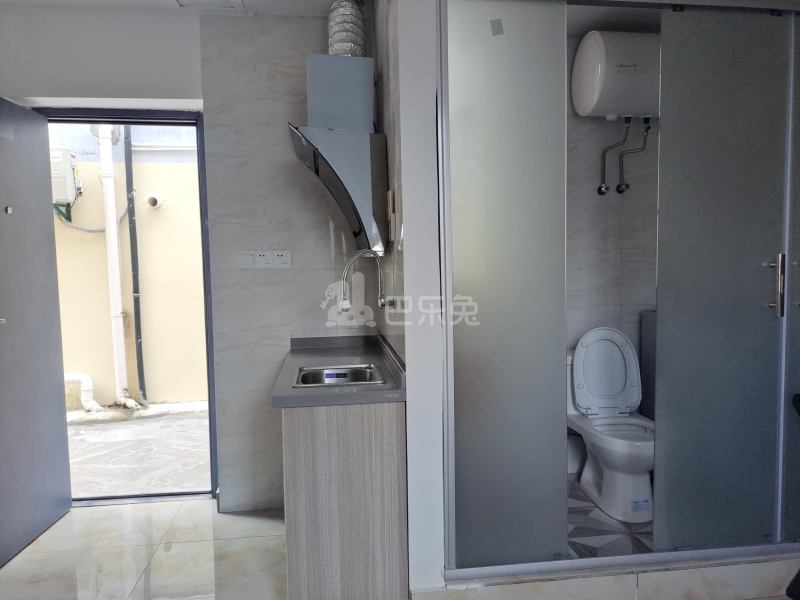 新益村严家江中（民房）9288775卧室图4