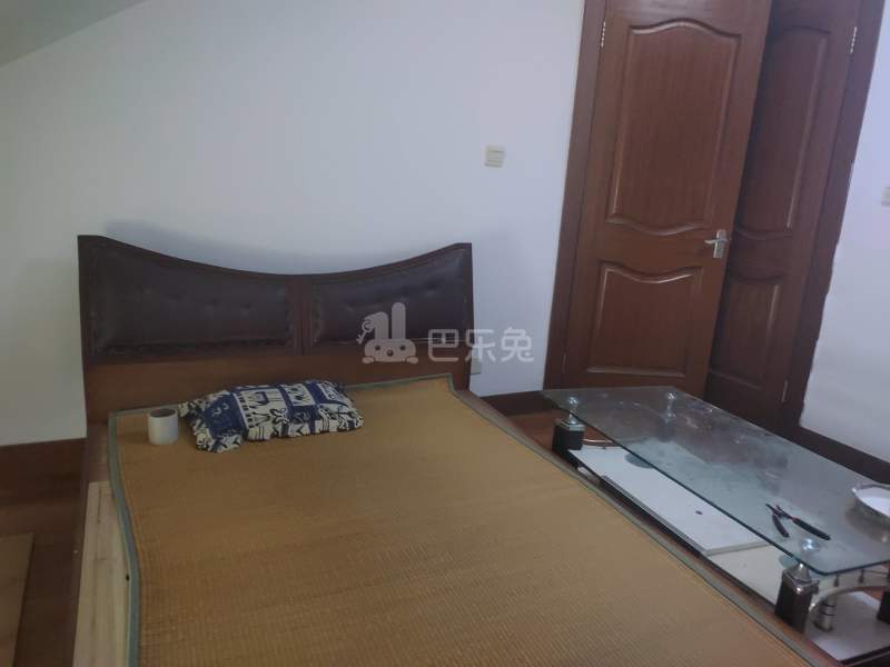 周康二村9323099卧室图1