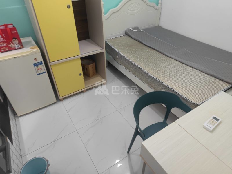 茂信大厦9325959卧室图0