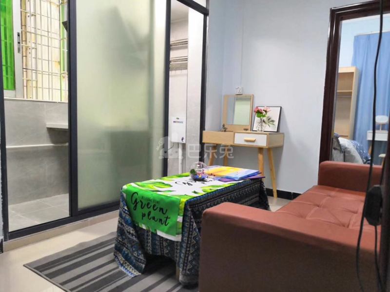 倚龙华庭9331184客厅图6