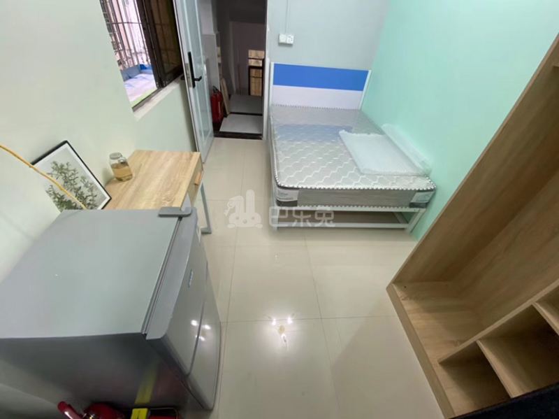 倚龙华庭9331223卧室图1