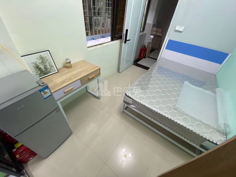 倚龙华庭9331223卧室图5