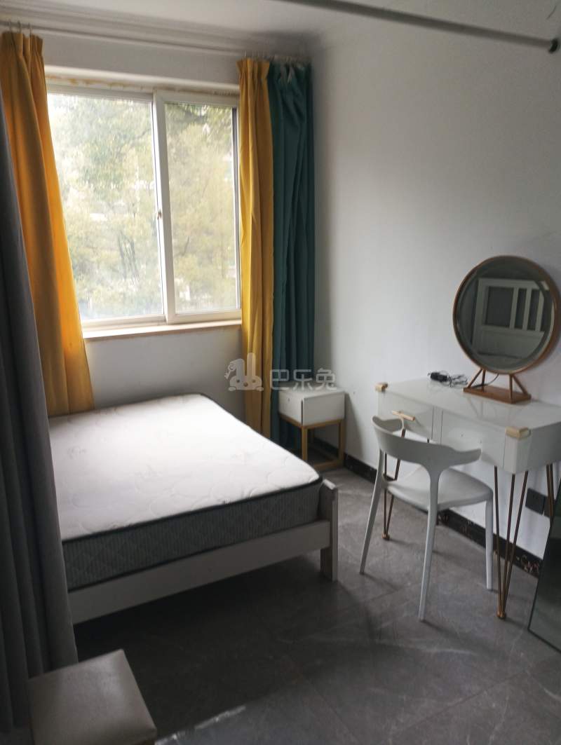 碧林湾南苑西区933742卧室图1