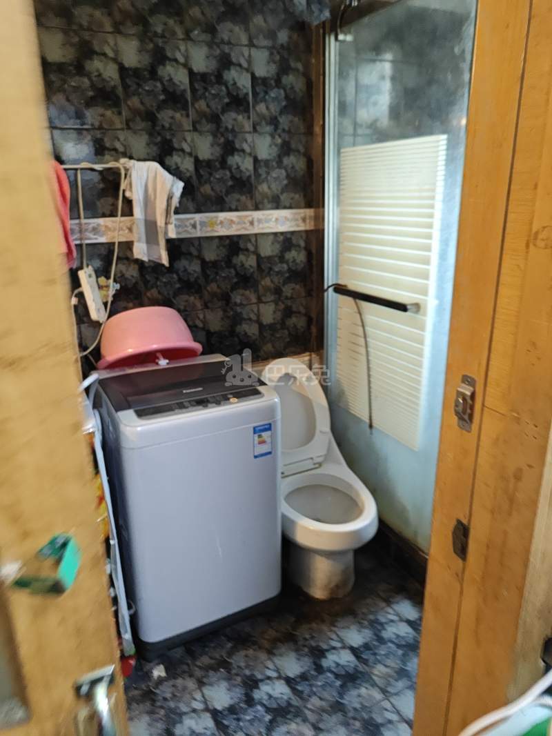 舒乐小区9344403卫生间图10