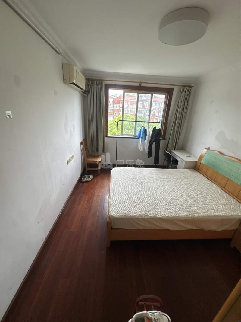 新逸仙公寓9374842卧室图0