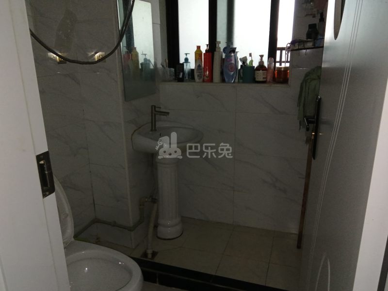 金昊丽苑7946600卫生间图9