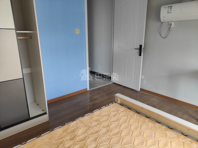 双秀家园南园9391080卧室图1