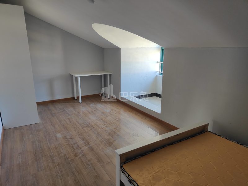 双秀家园南园9391080卧室图3