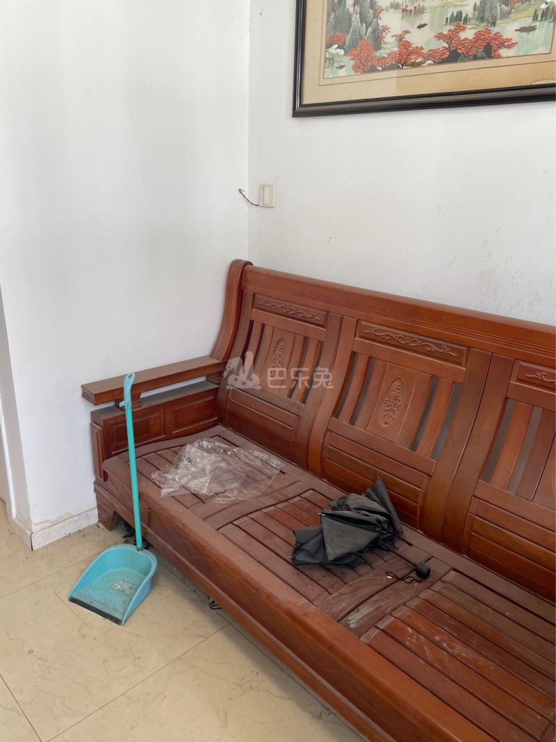 章浜新村17095100客厅图6