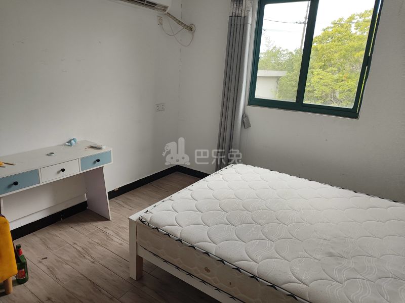 川周公路6867号9395919卧室图1