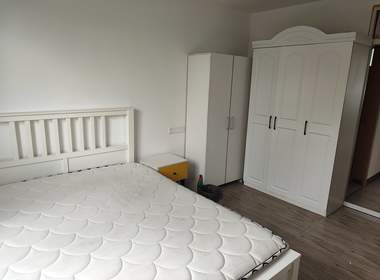 川周公路6867号 1室0厅1卫