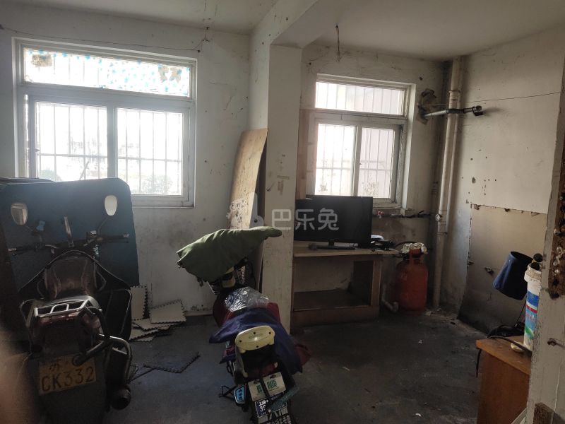 包桥小区（澄浏中路225弄）11827052客厅图4