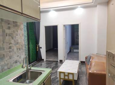 富山路18号 2室1厅1卫