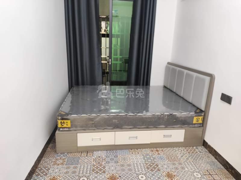 富山路18号9425757卧室图0