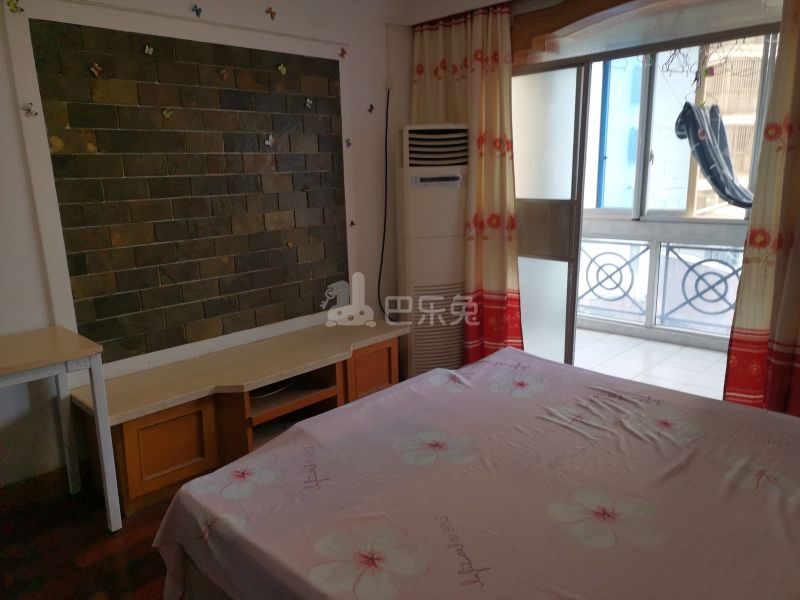 蓝天苑9452721卧室图0