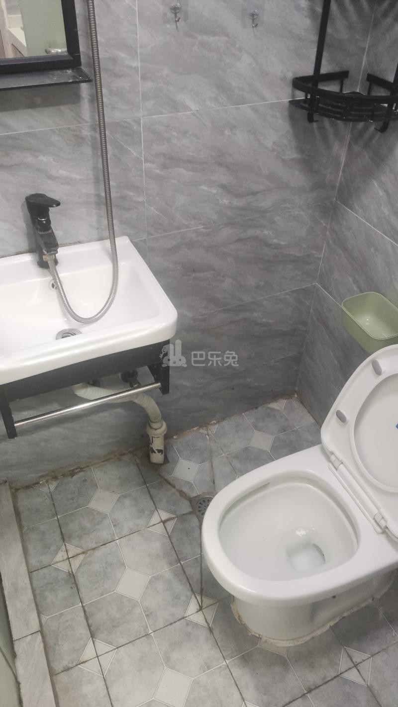 季桥村蔡圈（民房）9455715卫生间图5