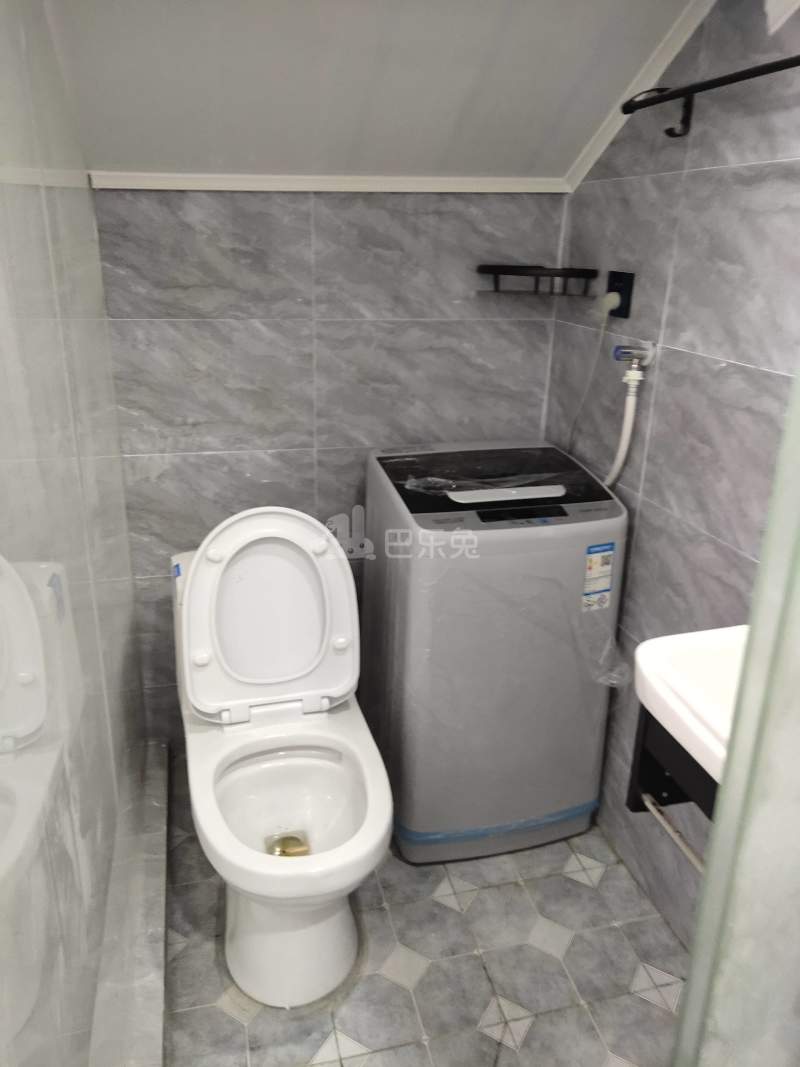 季桥村蔡圈（民房）9455743卫生间图5
