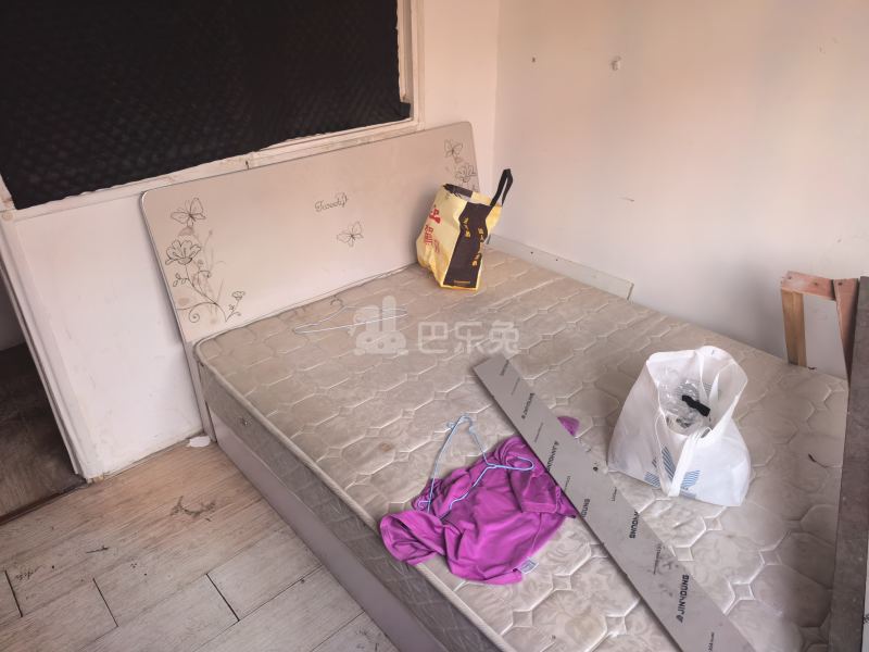 蔷薇五村9483441卧室图2