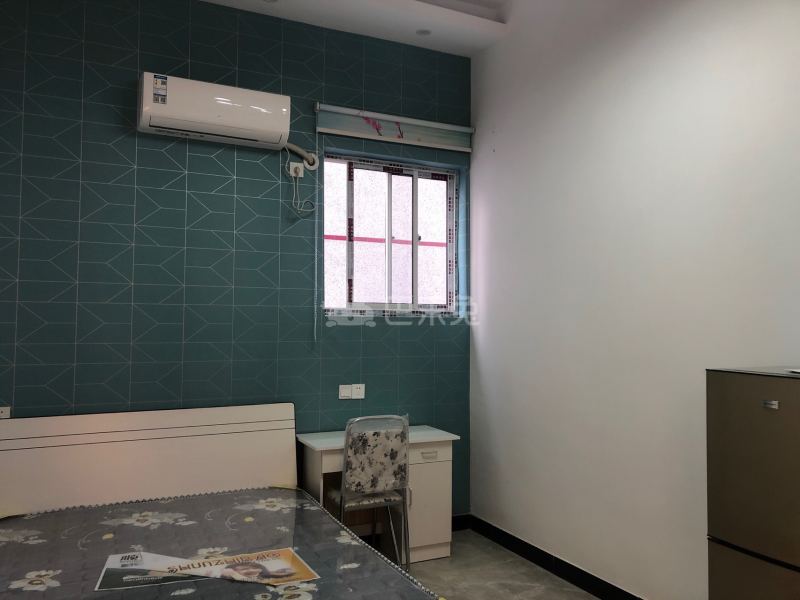 祝桥村一灶9486567卧室图1