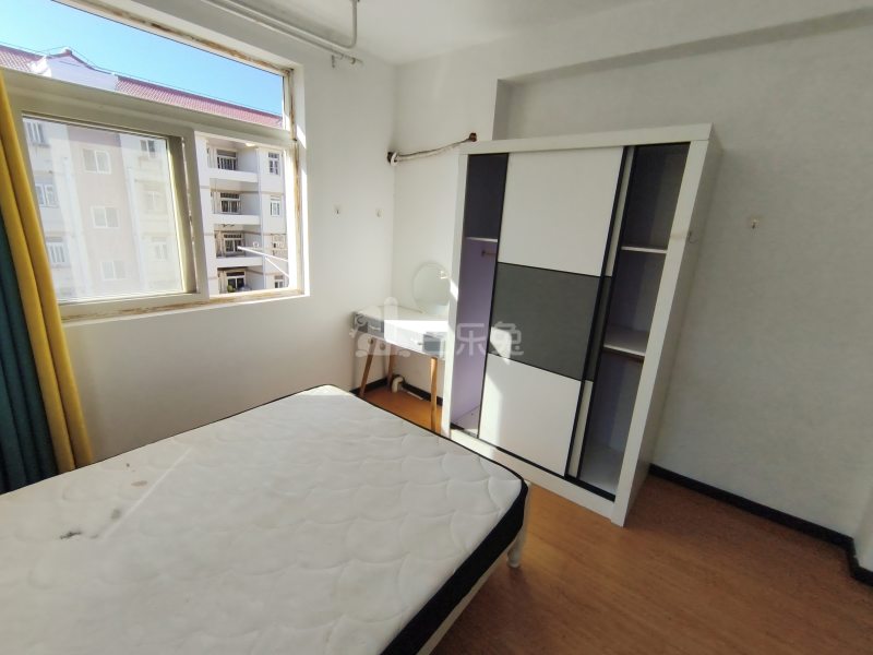 梦丹苑9499206卧室图2