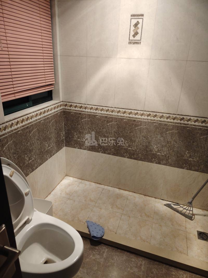 公园大观吉富绅花园9982237卫生间图9