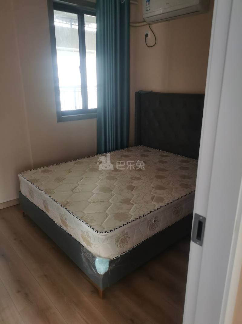 东康名苑9517193卧室图2