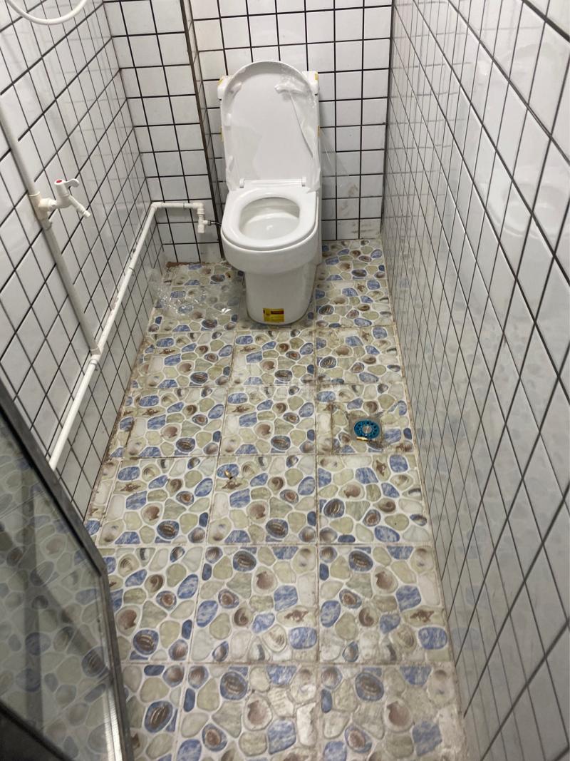 南约大街南四巷17号9522642卫生间图11