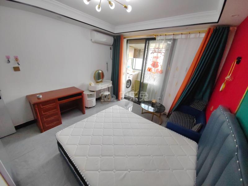 水清年华花园9522819卧室图2