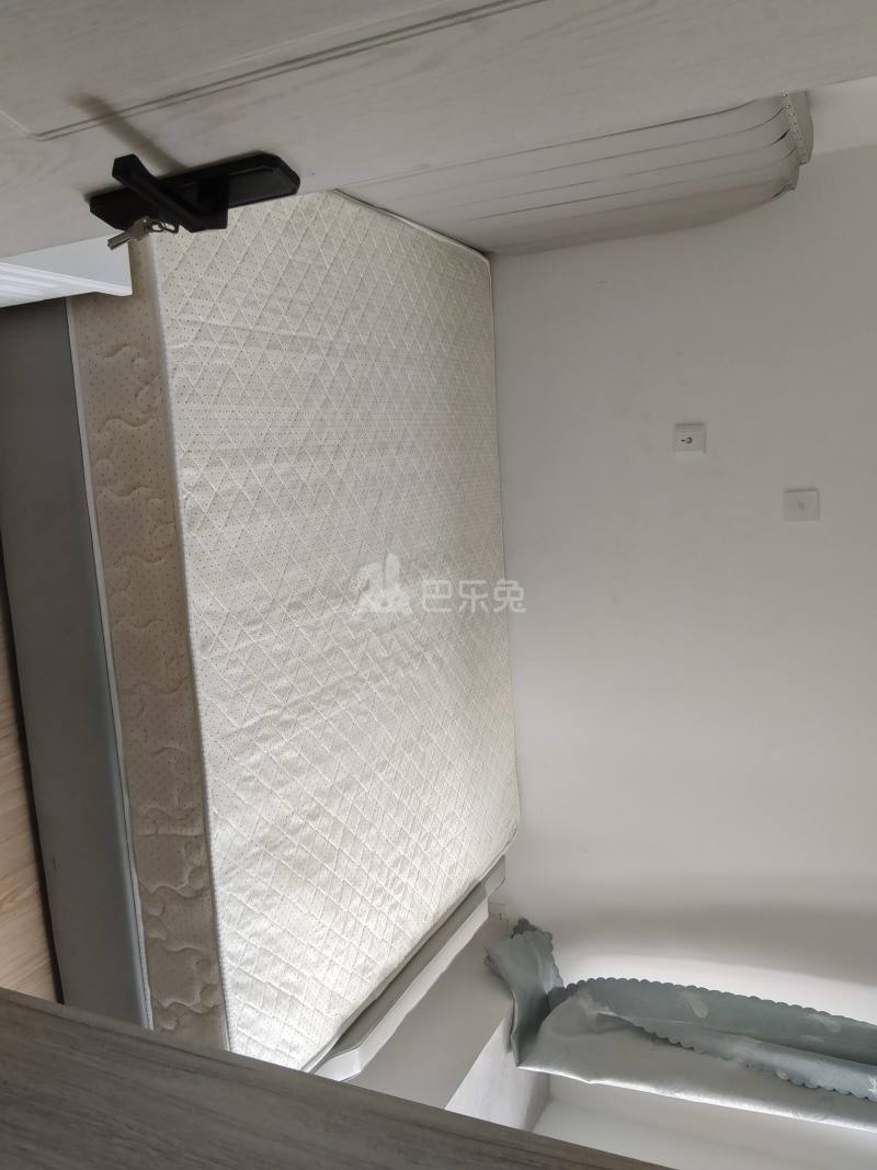 象屿滨江悦府9528160卧室图0