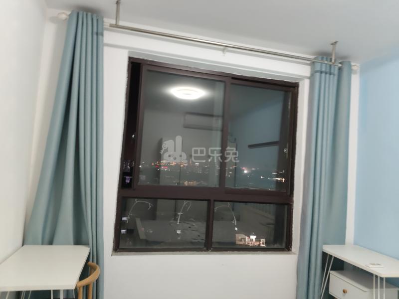 国伟新苑9529736卧室窗户图5