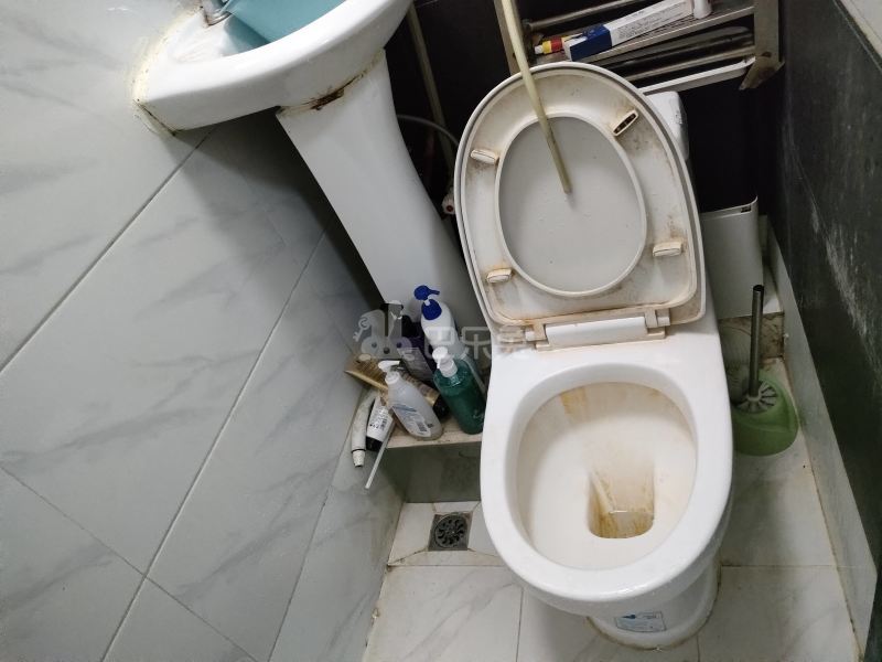 彩虹新都6237046卫生间图12