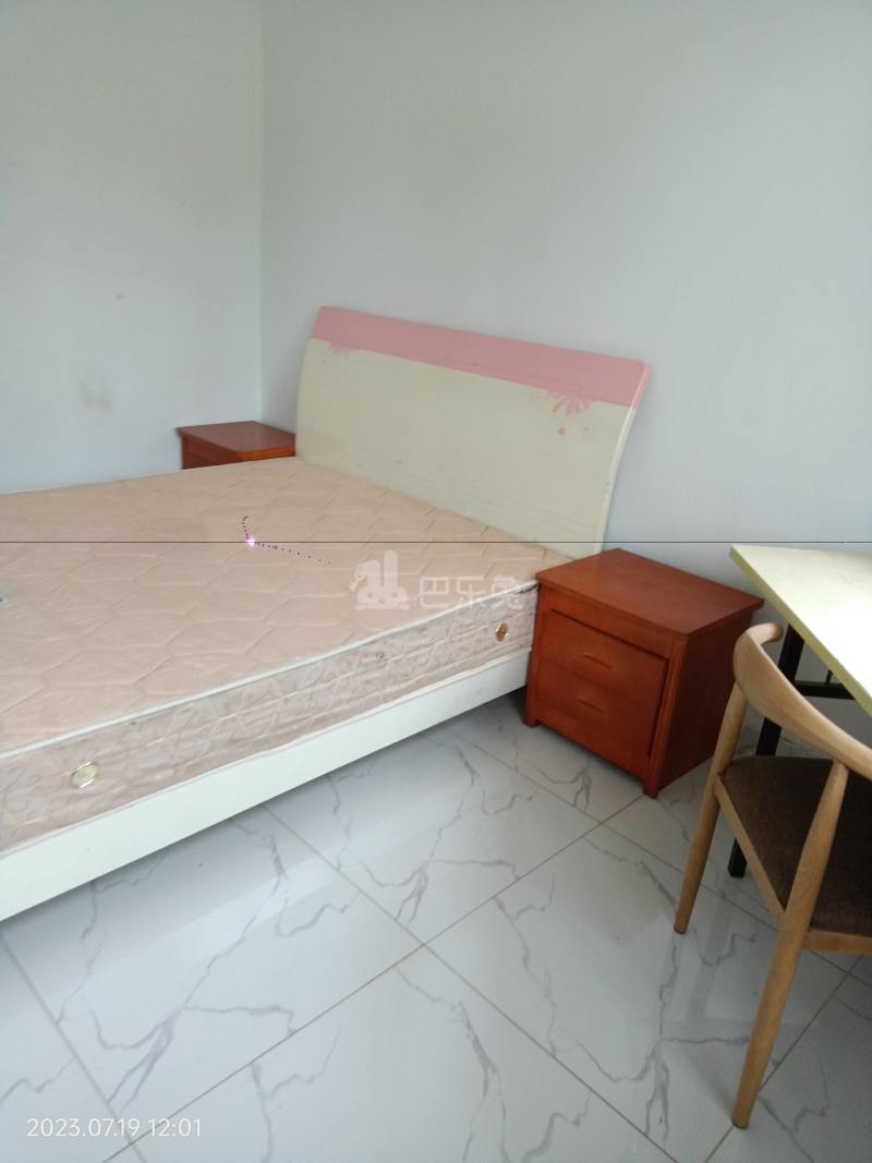 高石公路1688弄9539594卧室图3