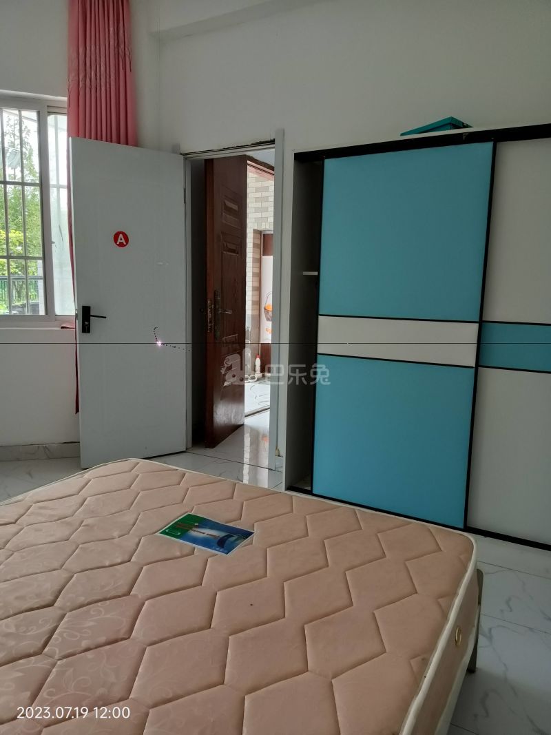 高石公路1688弄9539594卧室图2