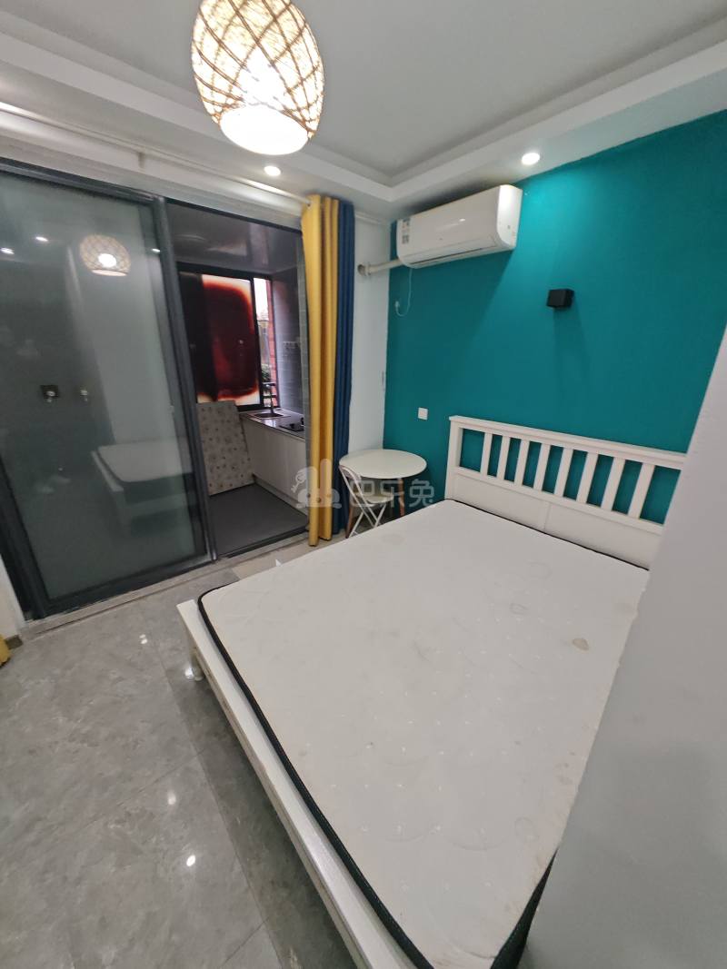 佘北家园紫荆苑9547051卧室图0