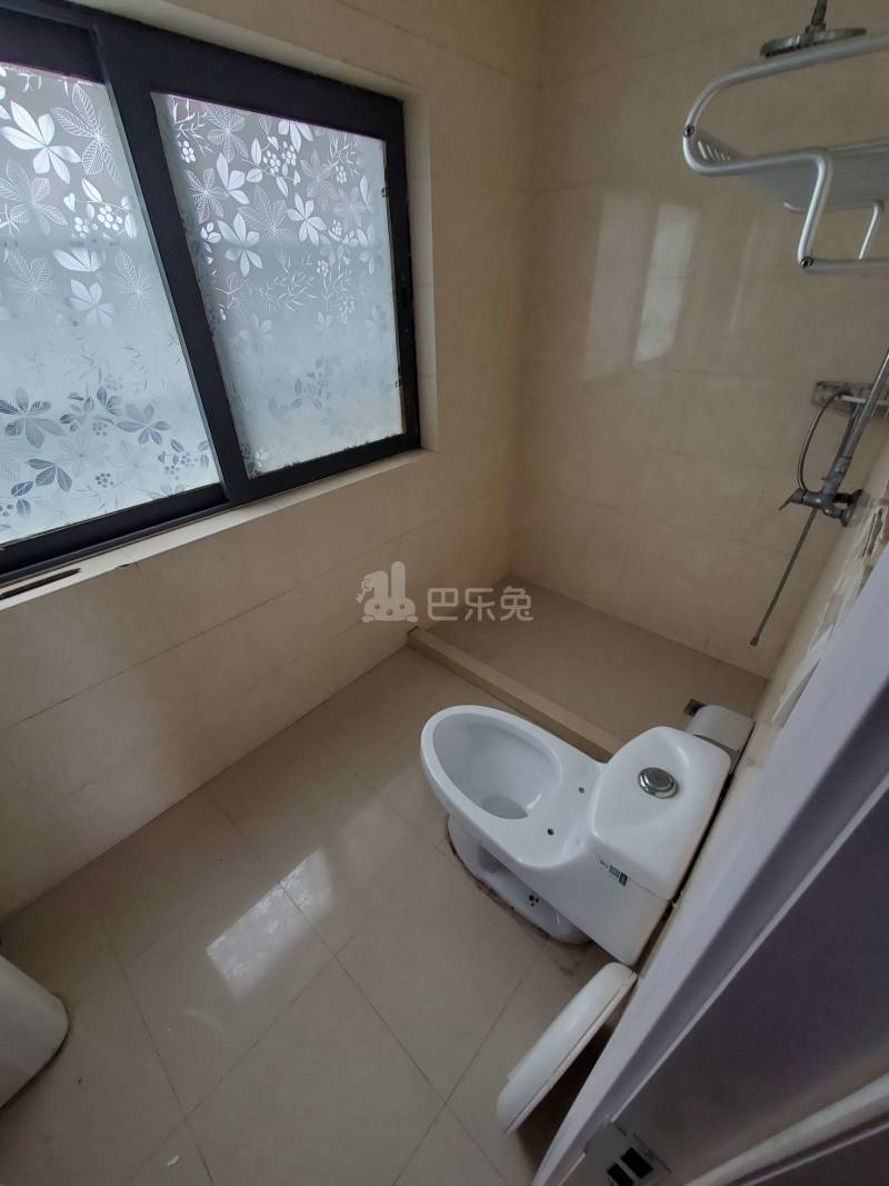 都市富苑9547407卫生间图14