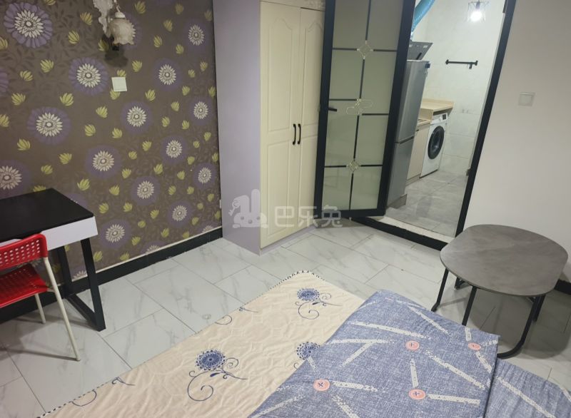 申城佳苑二期B块9566426卧室图2