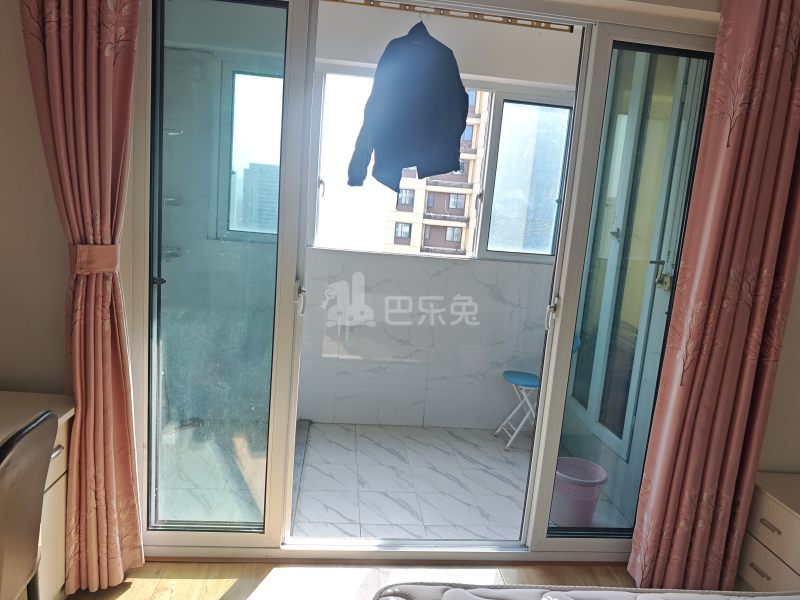 练祁佳城星怡苑五街坊9569378卧室窗户图12