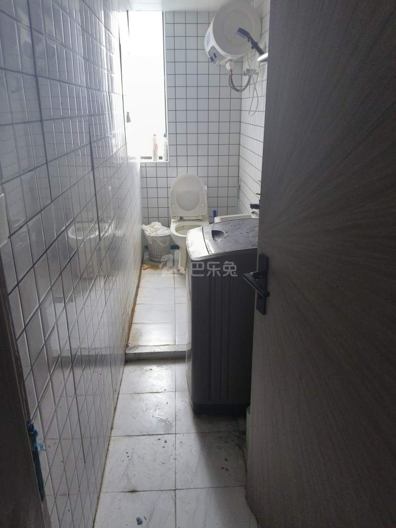 保利叶语西区9569727卫生间图4