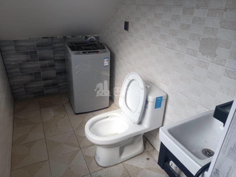 季桥村蔡圈（民房）9586105卫生间图7