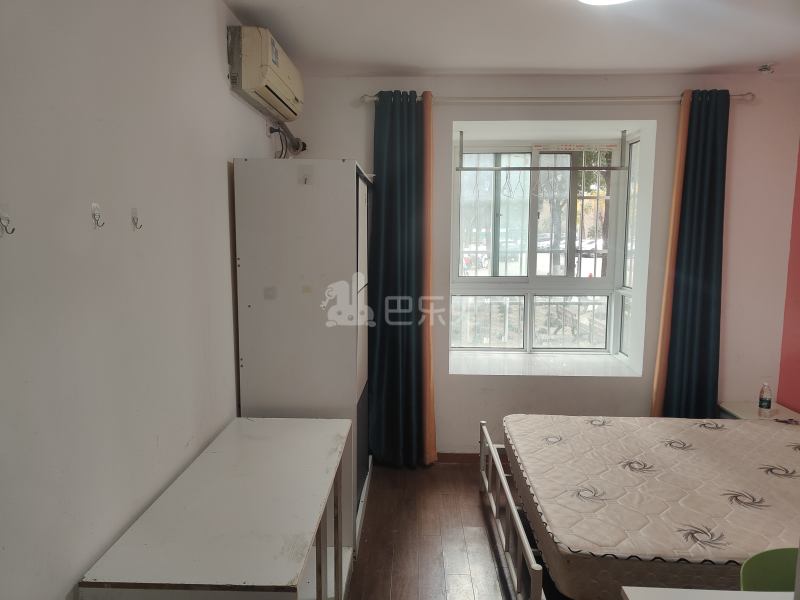 高行绿洲六期9600633卧室窗户图12