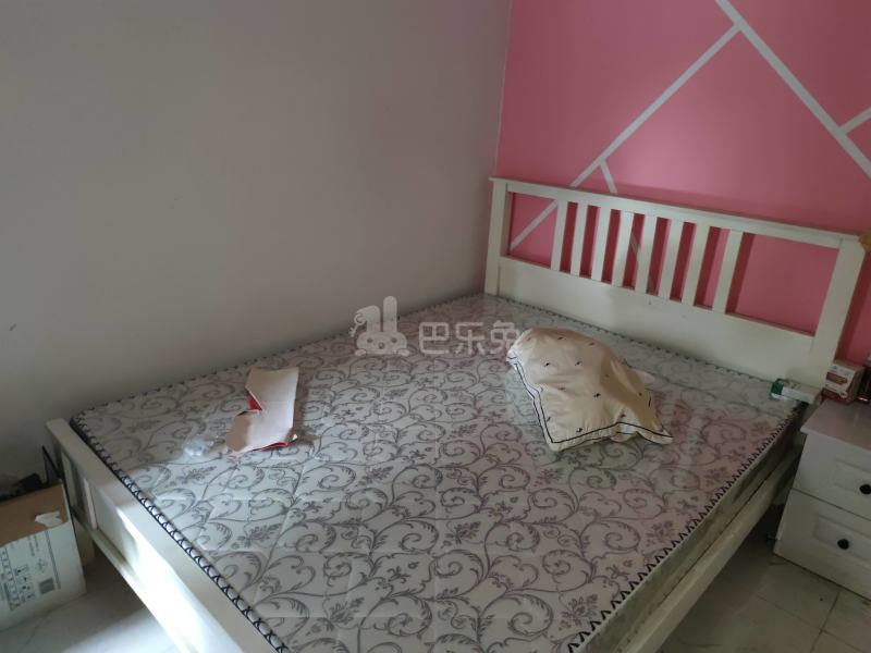 江镇大沟村东街25号（民房）9618666卧室图1