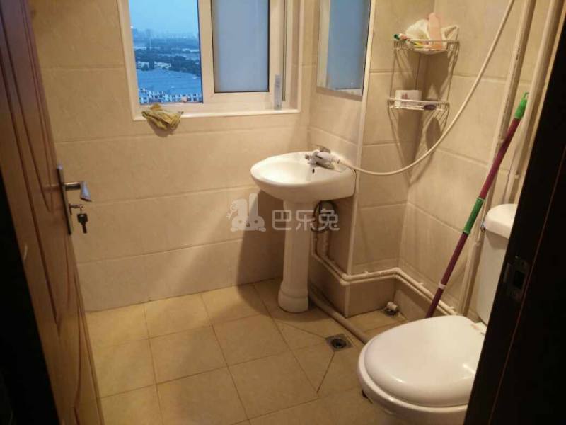 金沙湾绿地和苑一期1021280卫生间图11