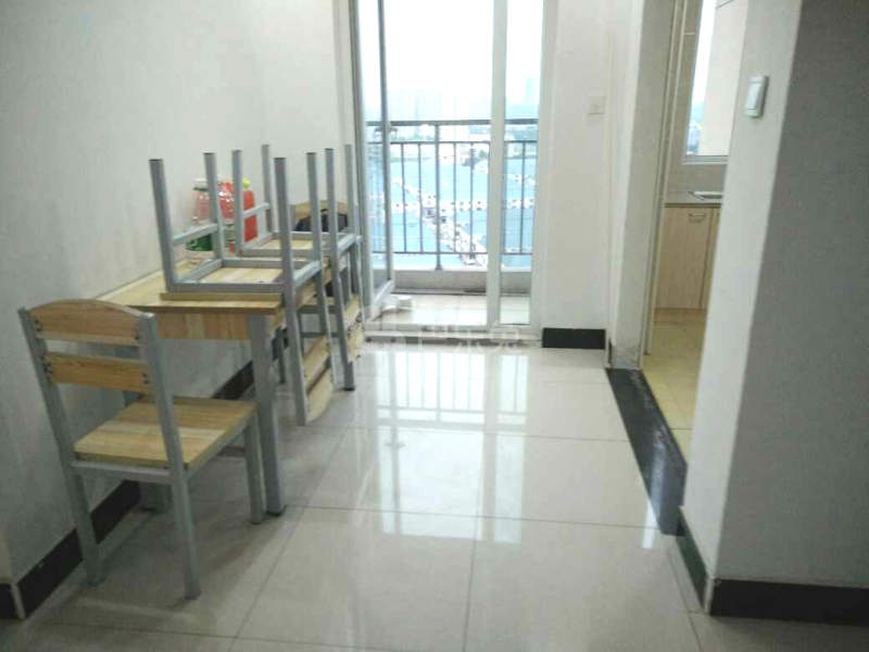 金沙湾绿地和苑一期1021280客厅图5