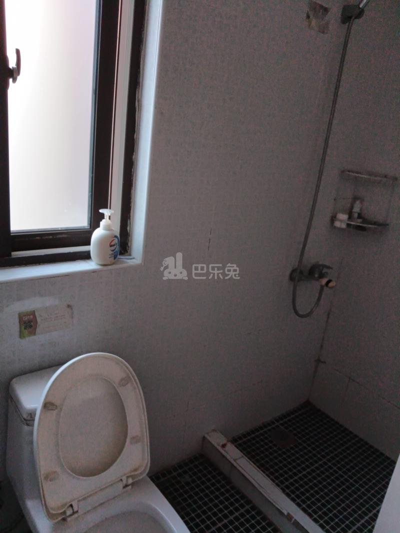 中信泰富隽苑8506017卫生间图12