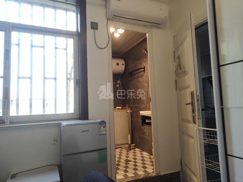 香楠小区（广兰路248弄）9642867卧室图3