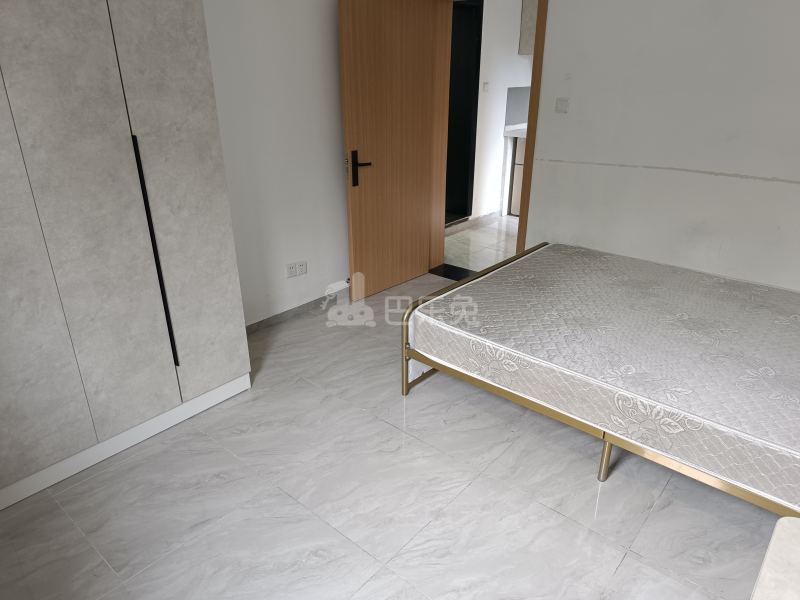 章家巷小区（延长西路526弄）9666441卧室图2