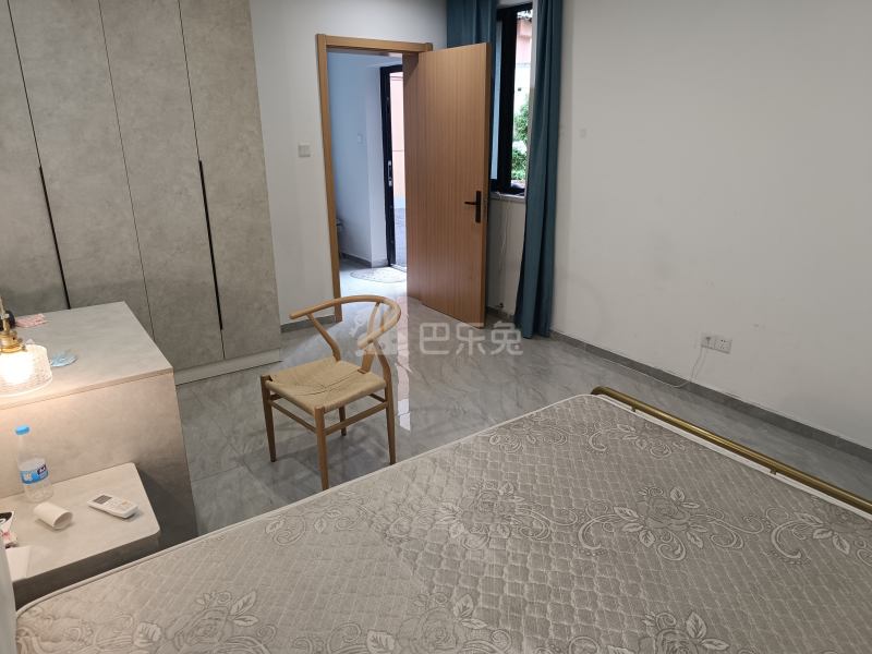 章家巷小区（延长西路526弄）9666483卧室图2