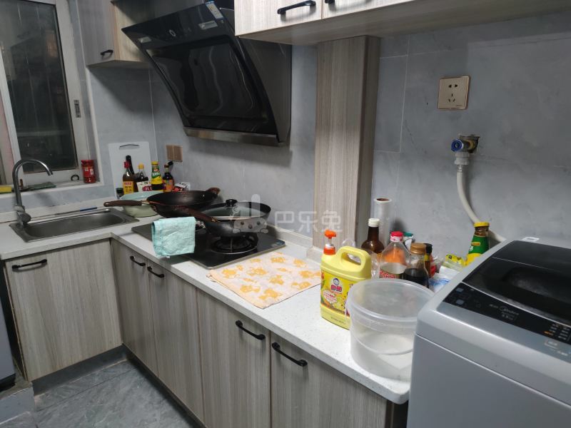 香楠小区（广兰路248弄）9674573厨房图4