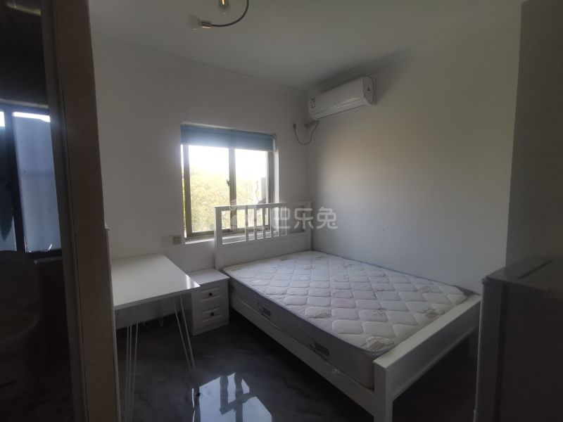 正义村9700738卧室图0